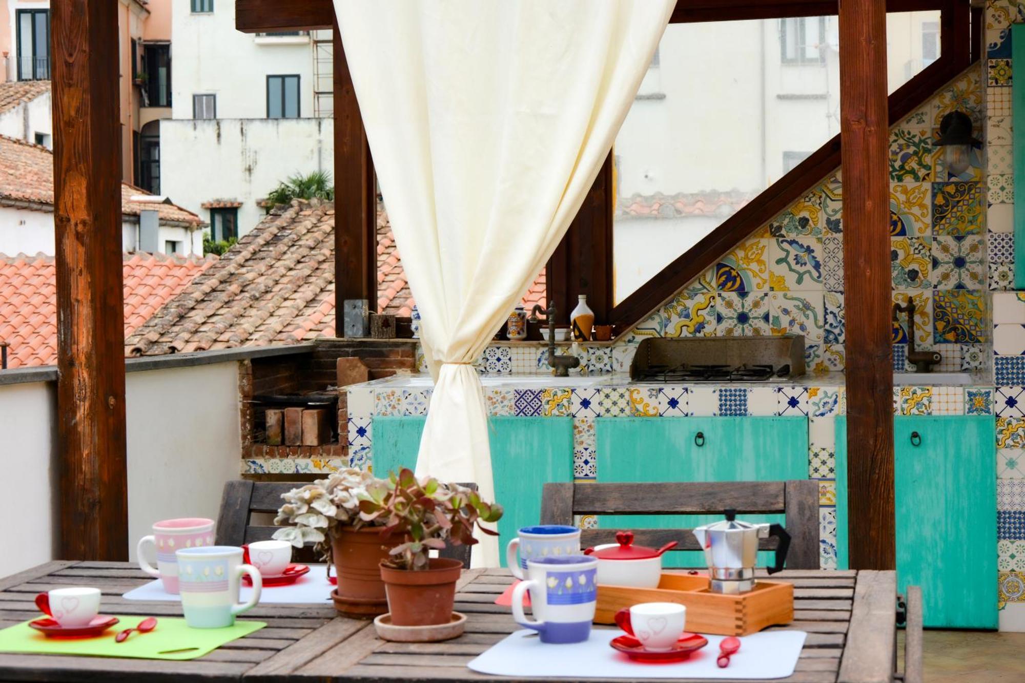 Terrazza Fruscione - Appartamento Con Terrazza Esclusiva Salerno Esterno foto